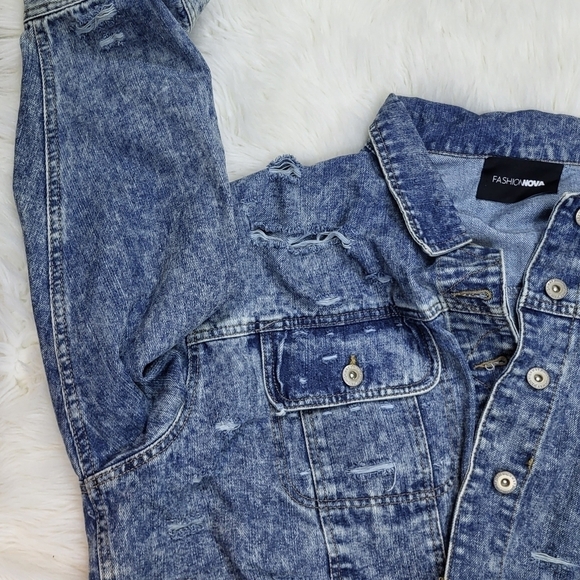 Fashion Nova's Distressed Designer Style Crop Jean Jacket - Picture 4 of 6